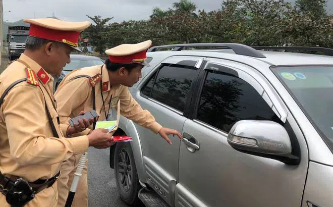 Ô tô, xe máy không có bảo hiểm bắt buộc bị phạt bao nhiêu từ năm 2020?